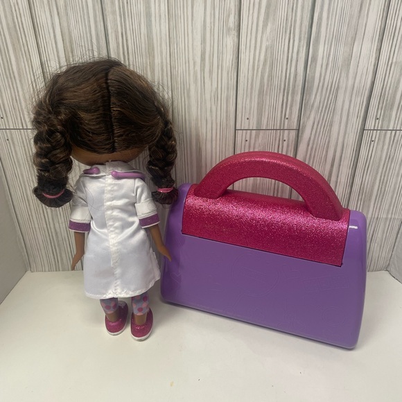 Doc McStuffins 11” Talking Doll Medical Kit Lot - Picture 2 of 5